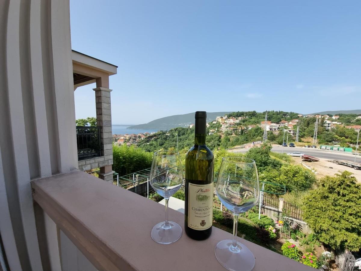 Apartments Popadic With Parking Herceg Novi Quarto foto